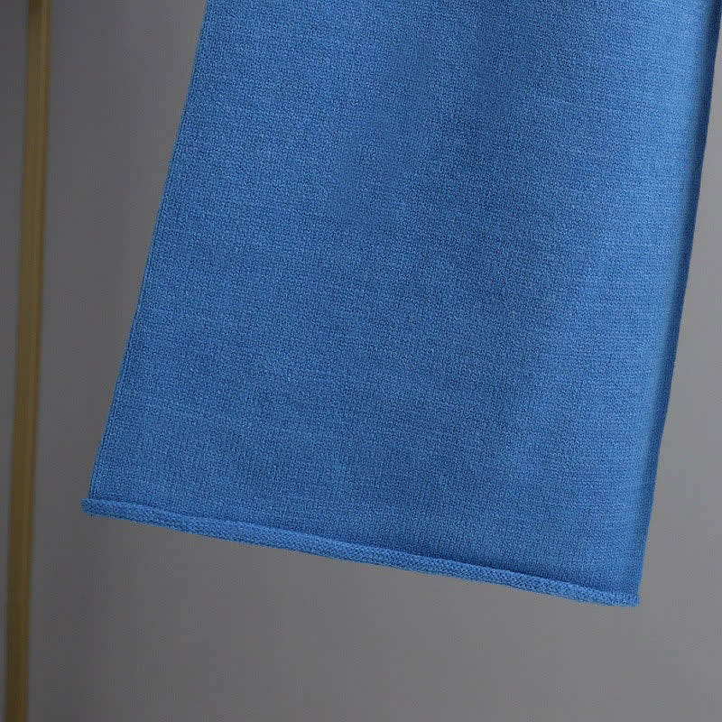 Set aus Rollkragenpullover mit Zopfmuster und Hose mit weitem Bein in reiner Farbe