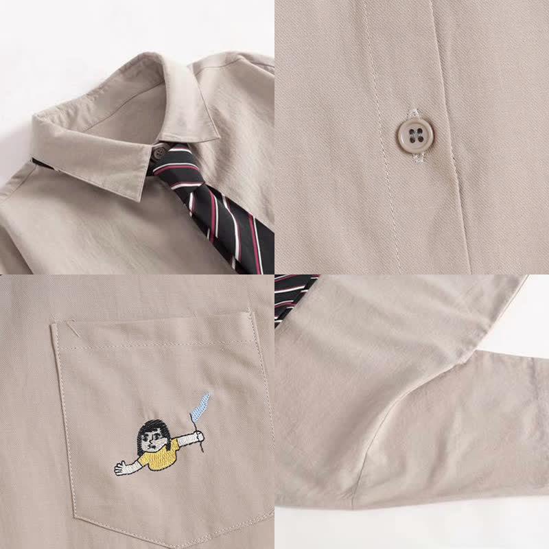 Ensemble robe salopette en jean avec t-shirt à revers et cravate