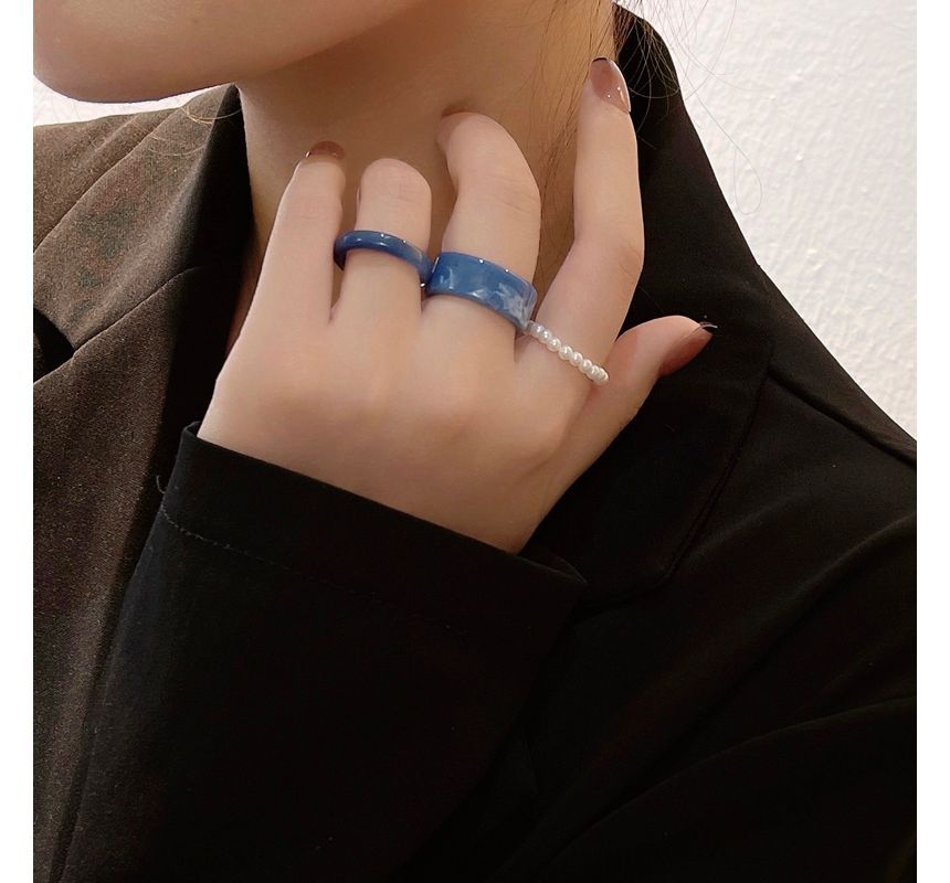 3: Resin Faux Of Set + Ring Pearl