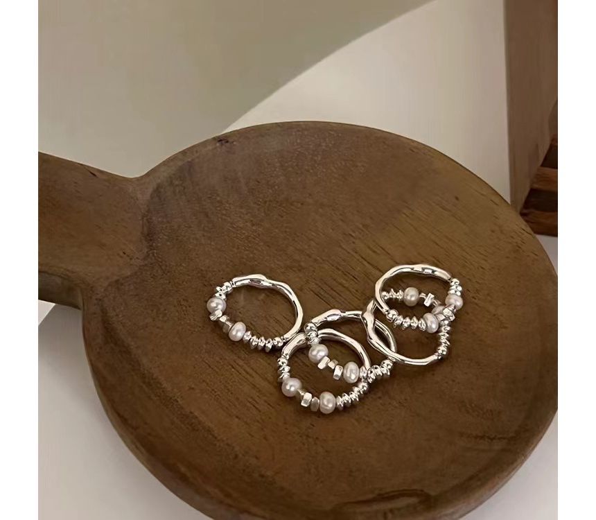 Bague en alliage avec fausses perles