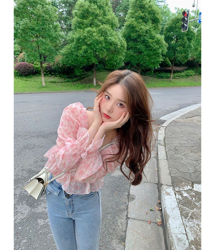 Kurze Bluse mit Blumenmuster und quadratischem Ausschnitt