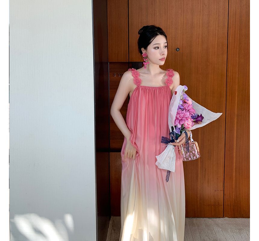 Maxi A à bretelles fleuries et dégradées