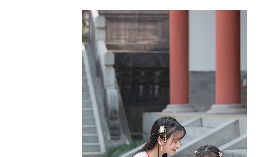 Famille assortie évasée