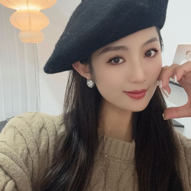 Faux Stud Irregular Pearl Ear