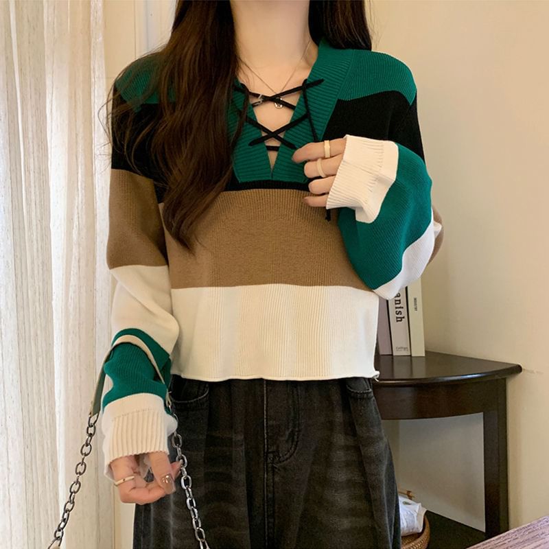 V-Neck Lace-Up Block Sweater Color