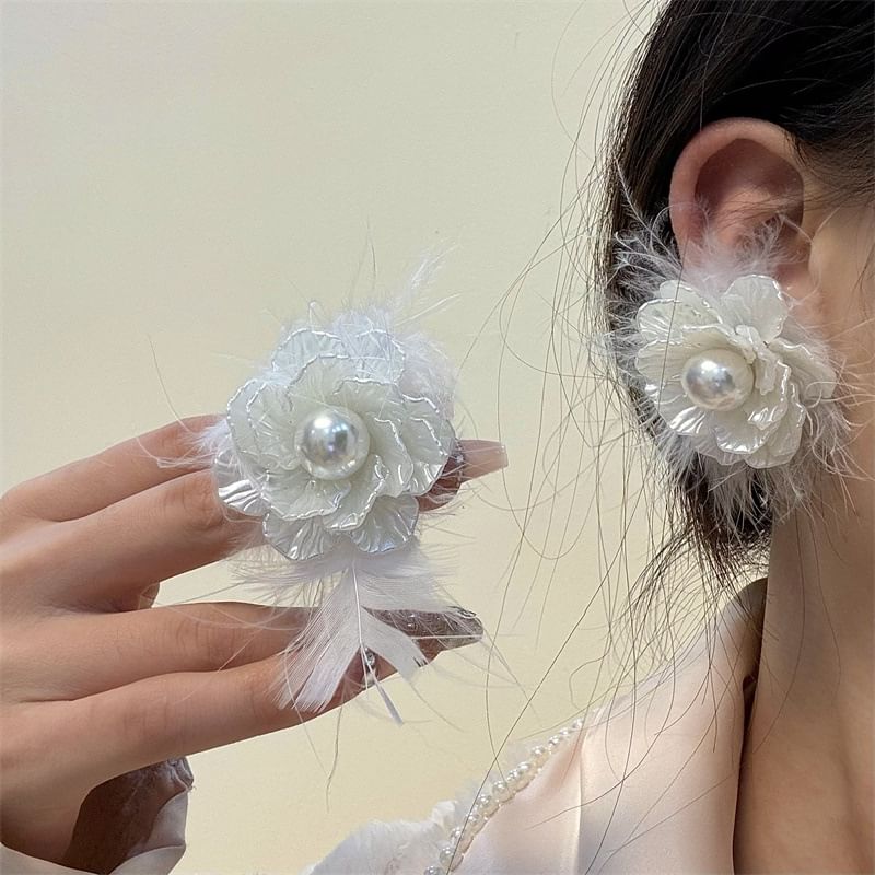 Earring Floral Frayed Drop