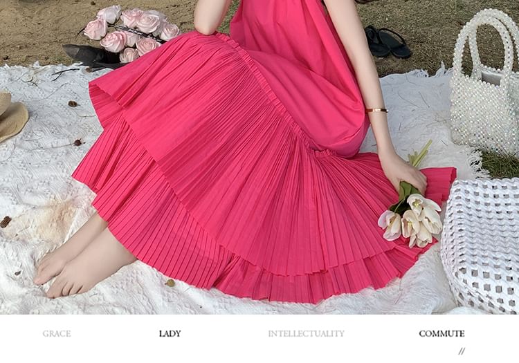 Robe longue à volants en maille sans manches