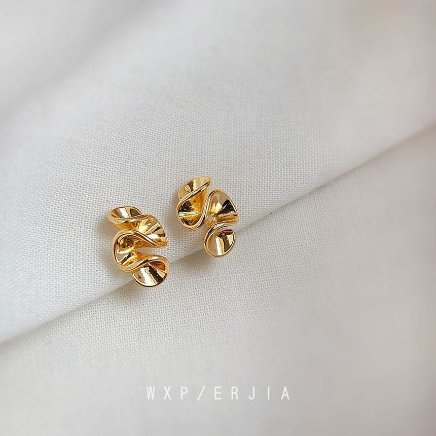 Alloy Ruffle Cuff Ear