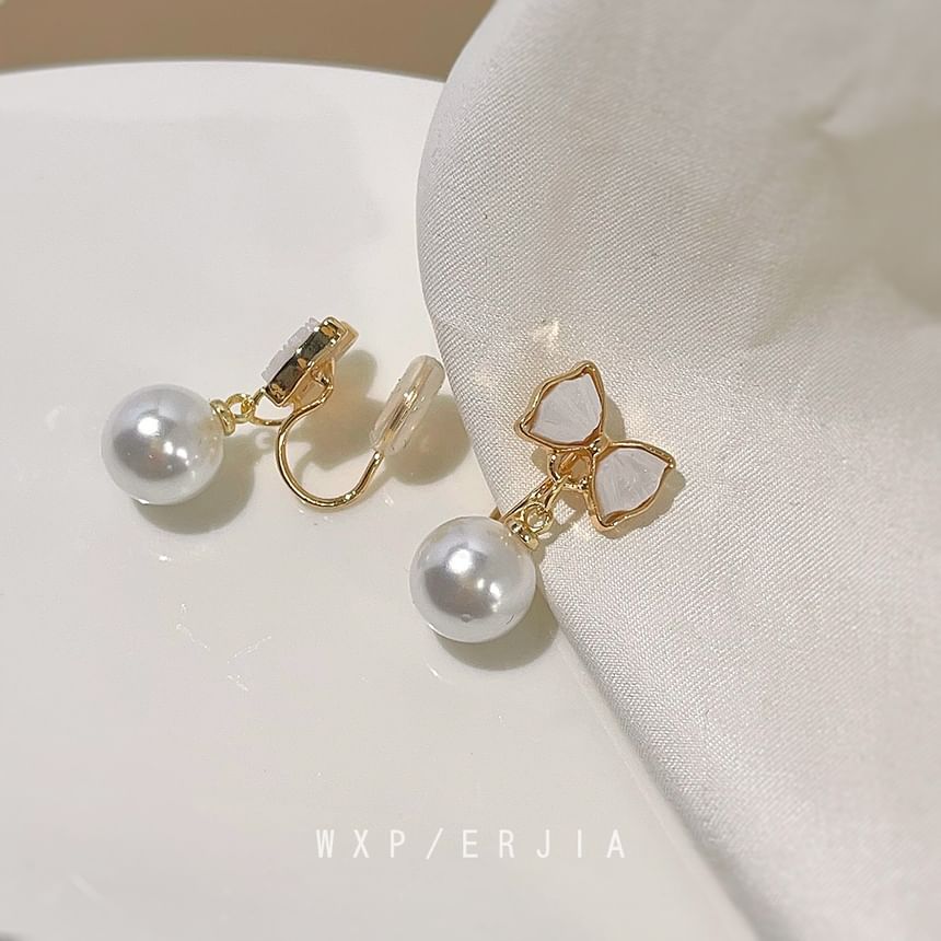 Faux Pearl Drop Cuff Earring Bow