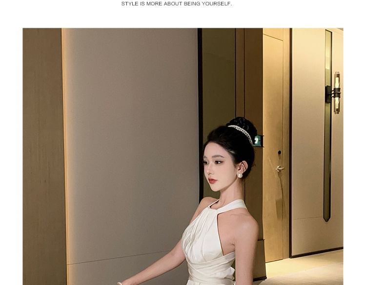 Plain A-Line Sleeveless Cutout Dress Maxi