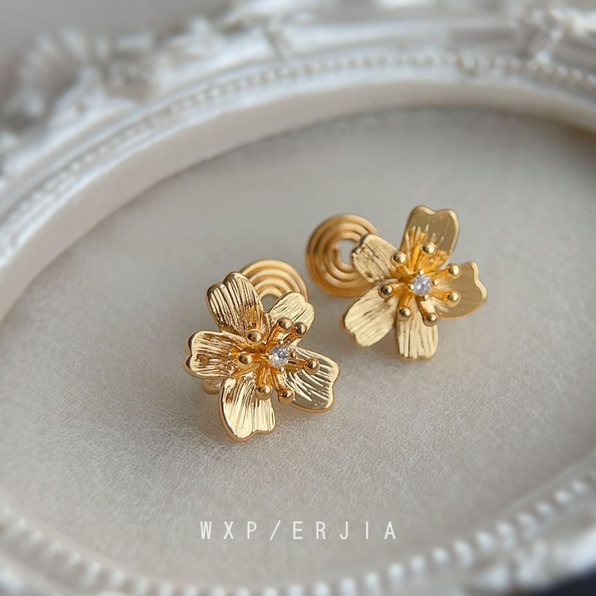Cuff Flower Earring