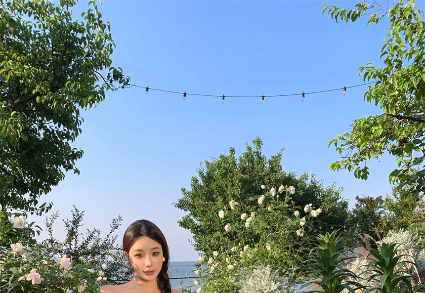 Robe longue unie à épaules dénudées