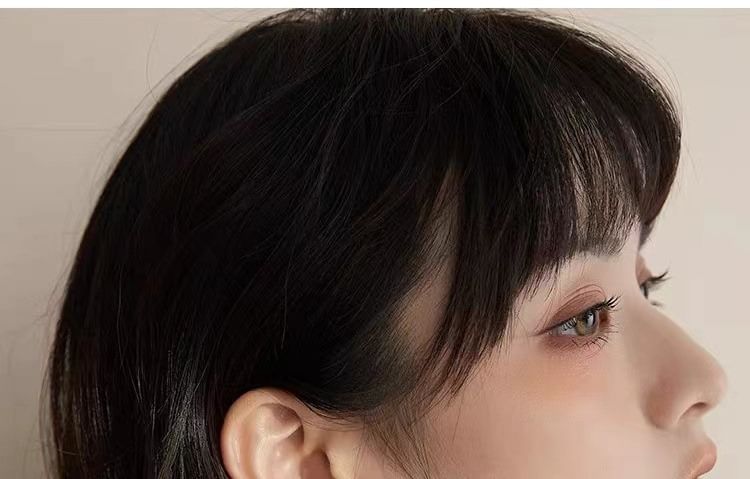 Boucles d'oreilles pendantes asymétriques en argent sterling 925 avec strass