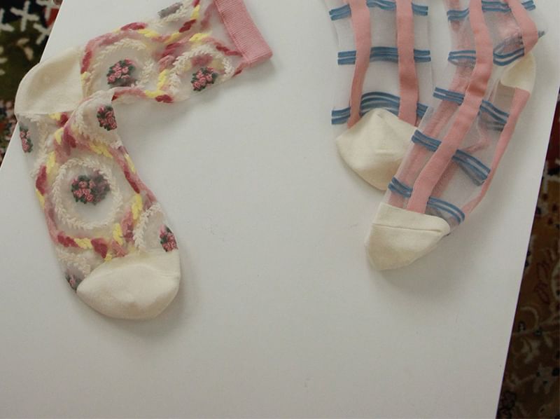 Chaussettes courtes en maille à motifs floraux