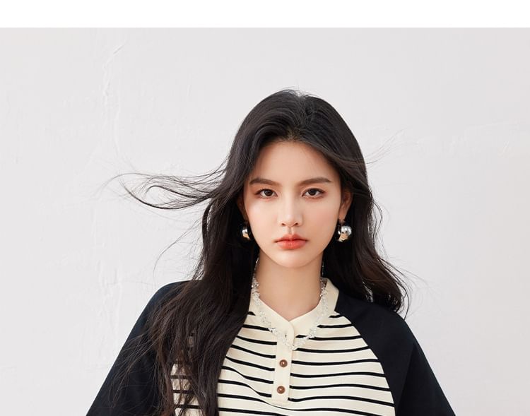 T-shirt de baseball rayé à manches courtes