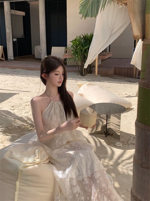 Neckholder Blumenmuster Offener Rücken Maxi A