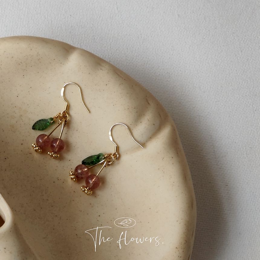 Boucle d'oreille pendante en forme de cerise