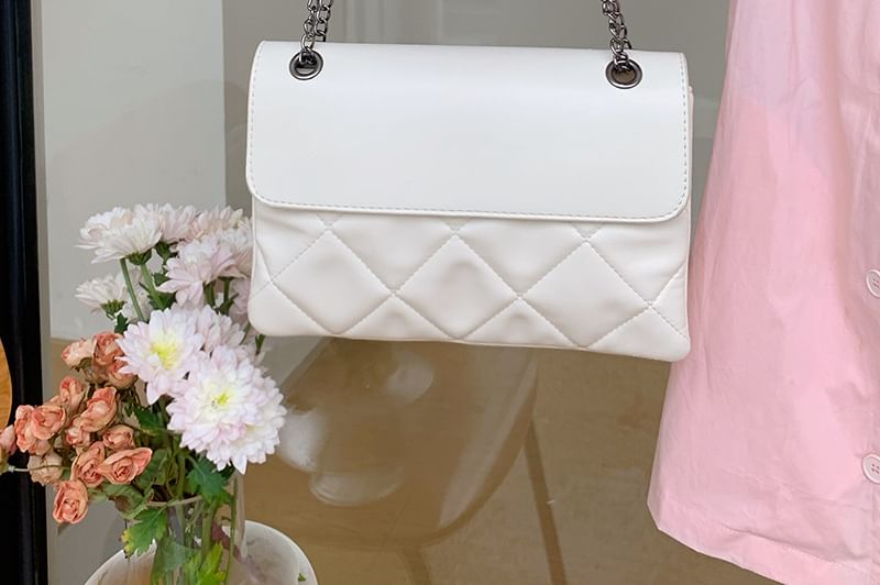 Flap Chain Quilted Shoulder Bag