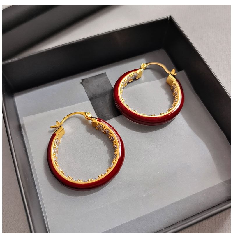 Boucle d'oreille créole en strass