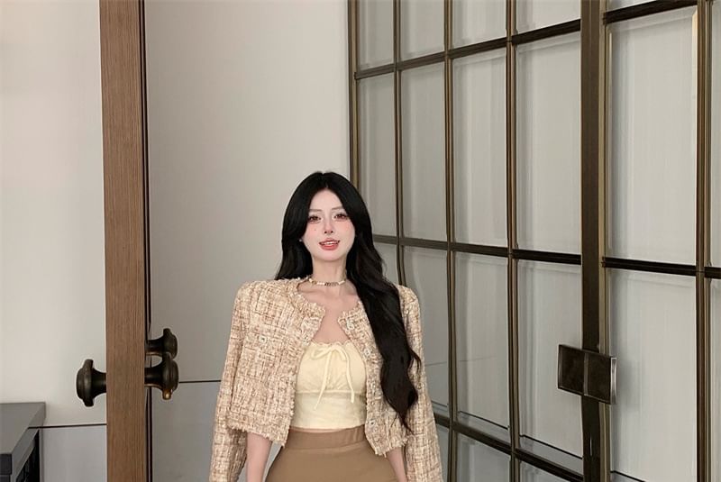 Button Neck Cropped Round Tweed Jacket