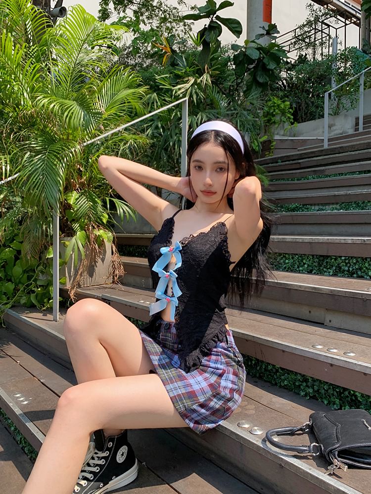 Trim Camisole Cutout Bow Lace Top