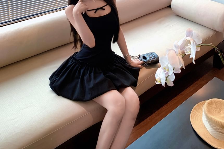 Bow Plain Mini Gathered Sleeveless A-Line Square Neck Dress