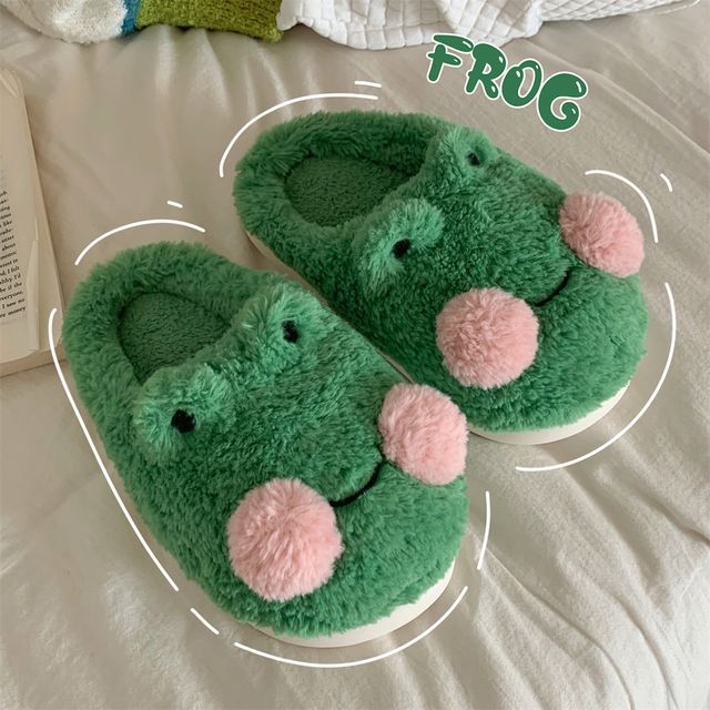 Chaussons moelleux en forme de grenouille