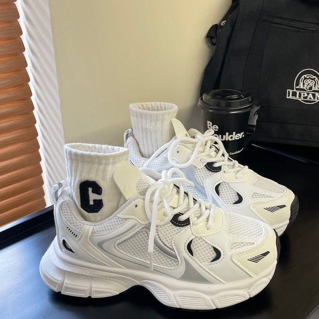 Panneau en maille en dentelle