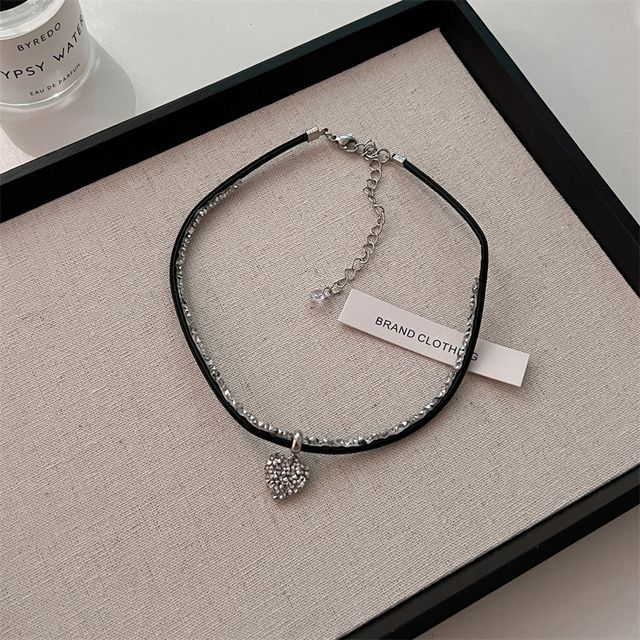 Rhinestone Faux Necklace Leather Cord Heart