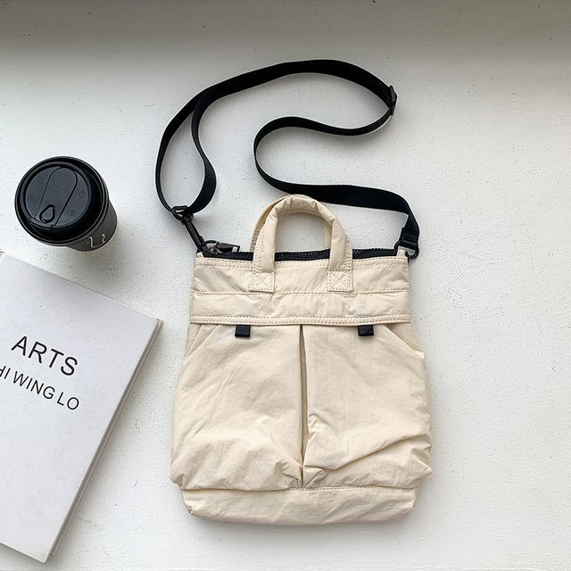 Sac à bandoulière uni avec poignée supérieure