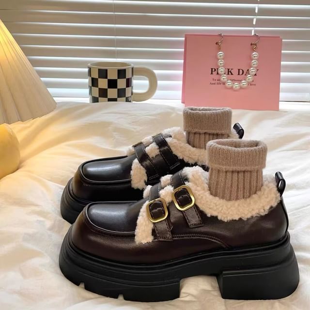 Chaussures Mary Jane à talon épais et semelle compensée doublées de polaire