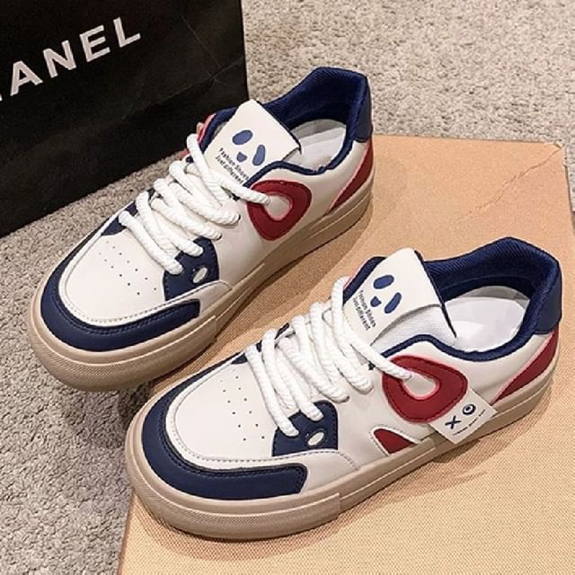 Baskets à lacets en similicuir à plateforme