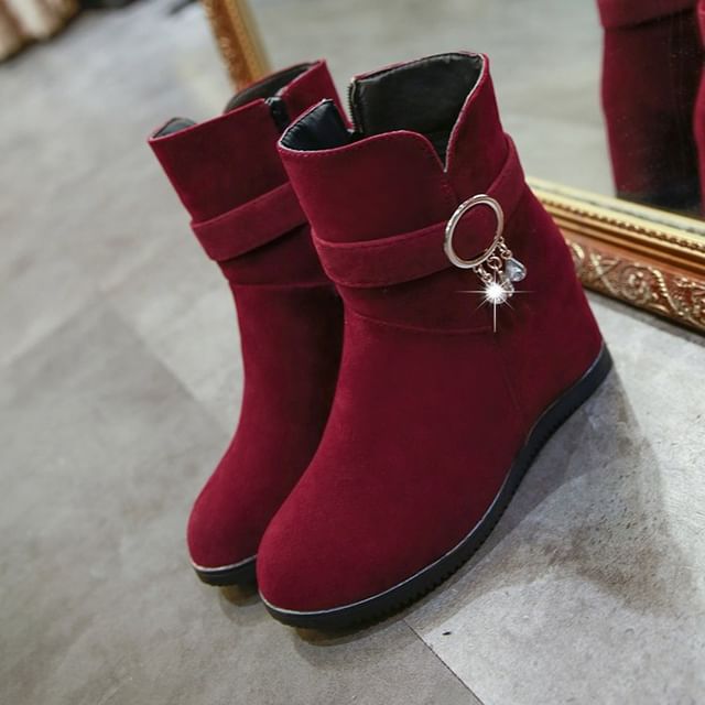 Short Snow Hidden-Wedge Boots