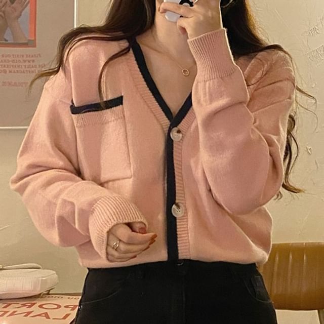 Cardigan boutonné à col en V et bordure contrastante