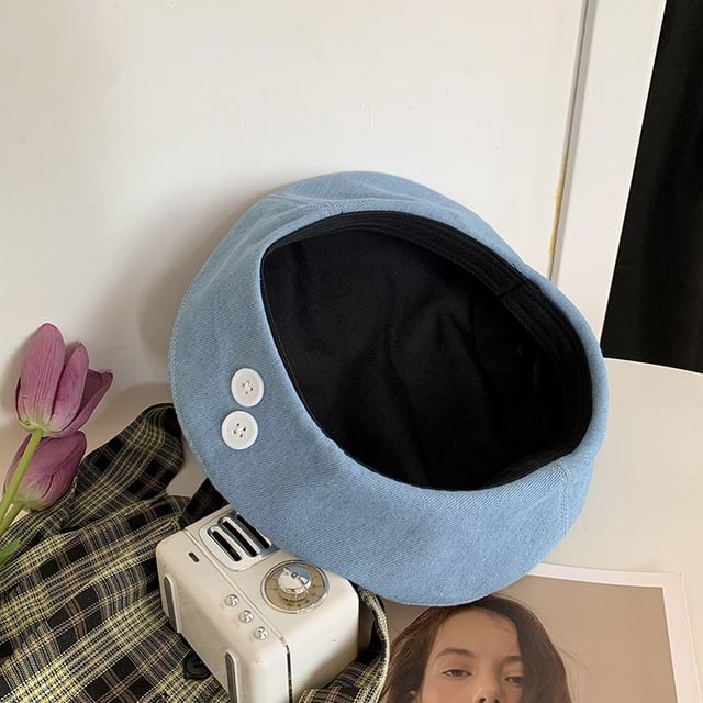 Accent Washed Beret Denim Button