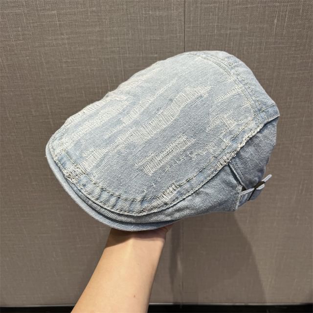 Cap Distressed Washed Flat