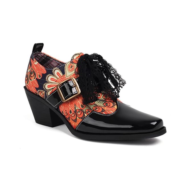 Talon épais Panneau en cuir verni Boucle en dentelle