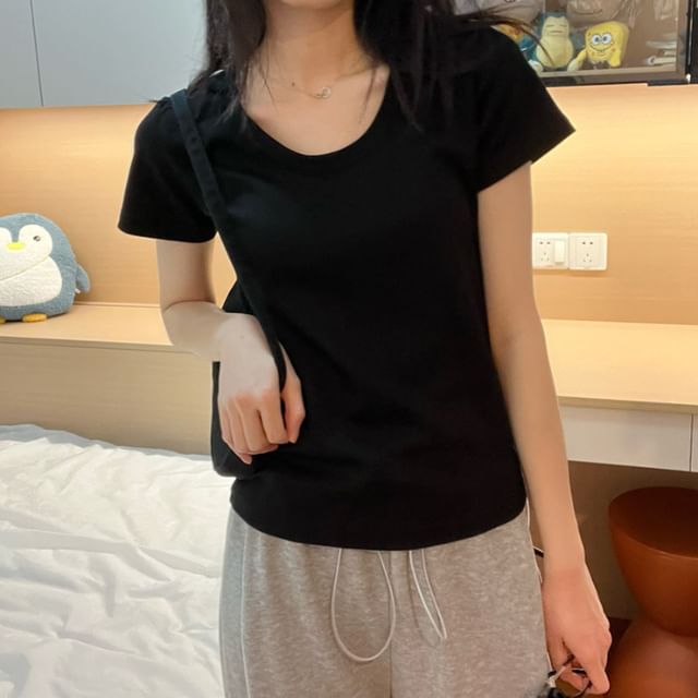 Tee Plain Short-Sleeve