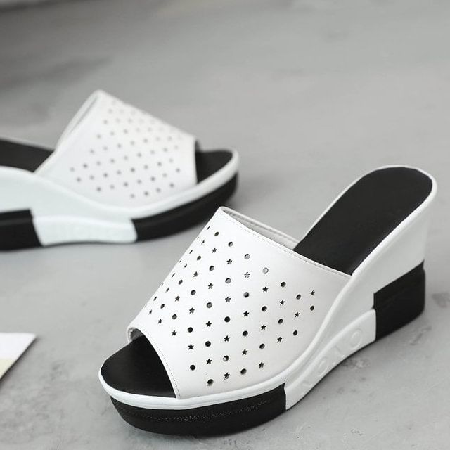 Plain Sandals Pointelle Wedge Slide