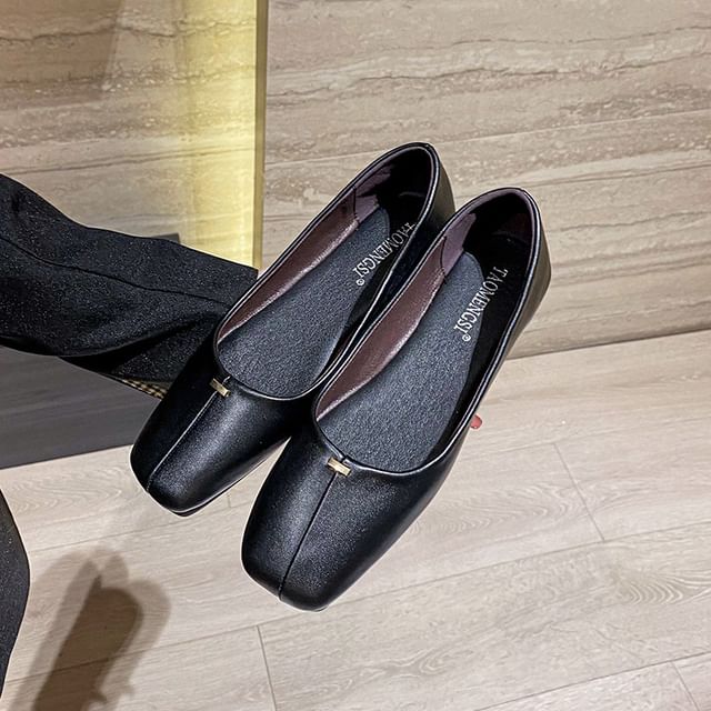 Chaussures plates en similicuir uni à bout carré