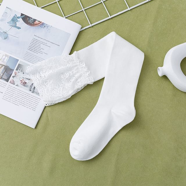 Chaussettes hautes à bordure en dentelle