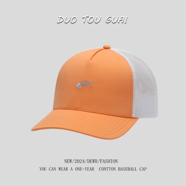 Cap Trucker Embroidered Fish Bone