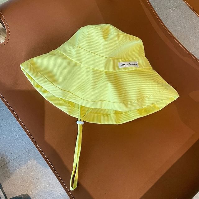 Lettering Bucket Hat Striped Applique