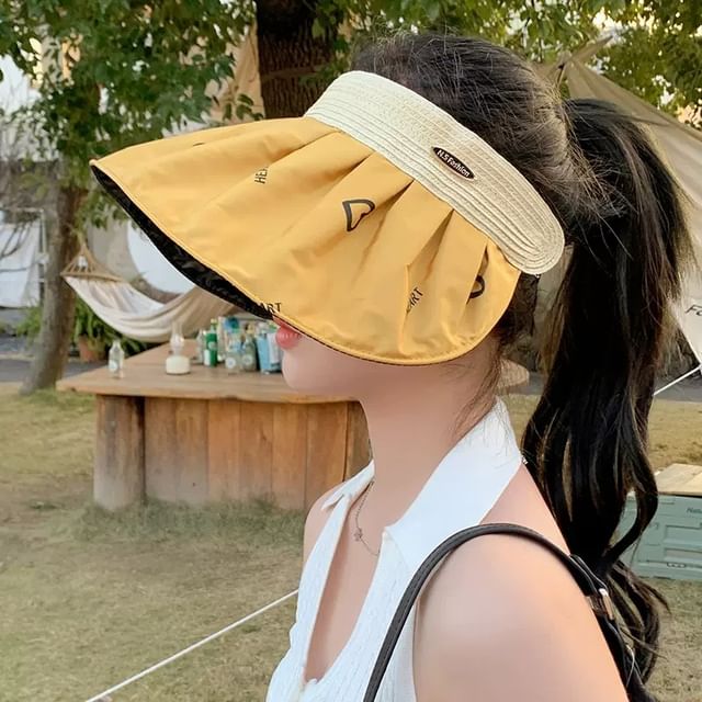 Brim Print Wide Sun Visor Heart