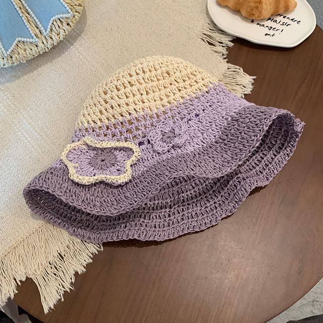 Chapeau de soleil à fleurs au crochet