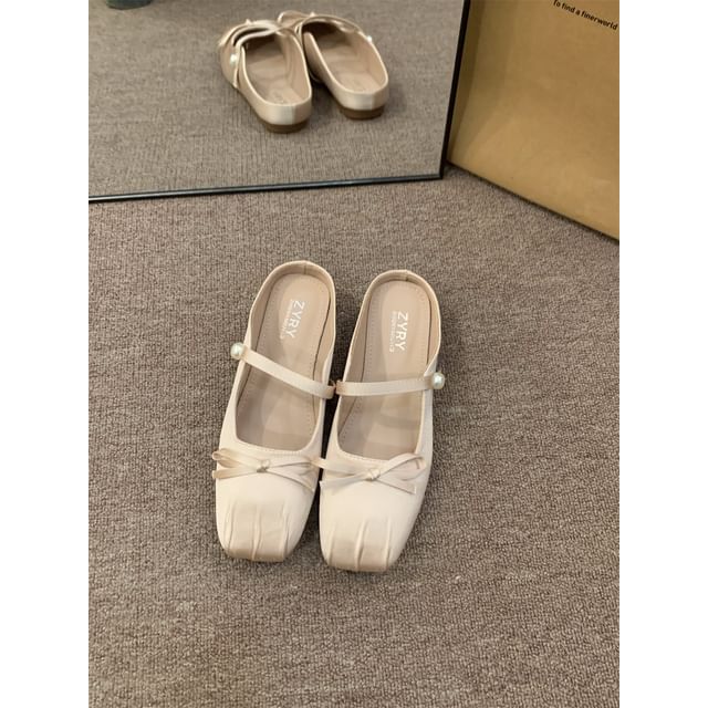 Mules à bout carré et nœud