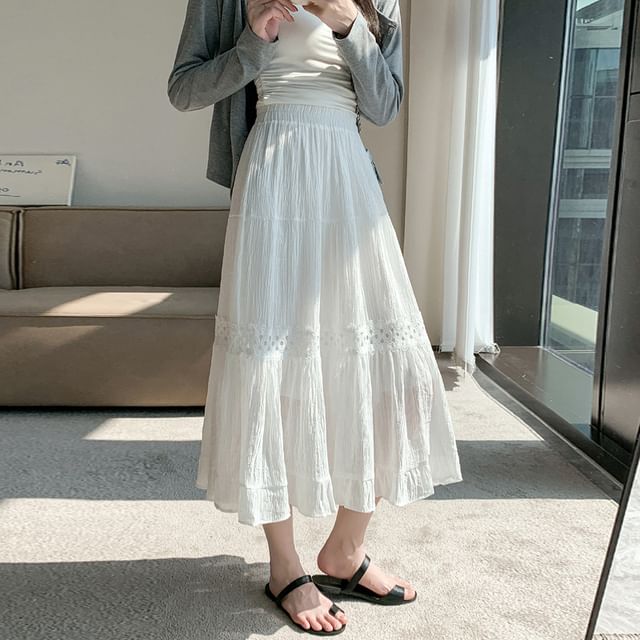 Hohe Taille, schlichtes Spitzenpanel, Midi A