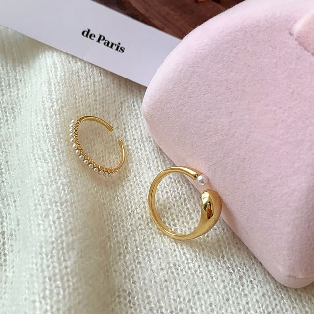 Faux Set / Open Pearl Ring