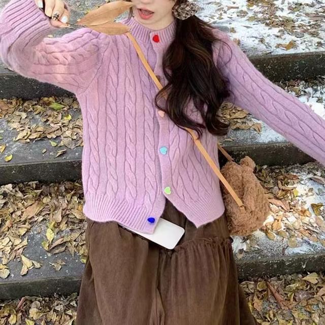 Cardigan à col rond en maille torsadée avec boutons arc-en-ciel en 5 couleurs