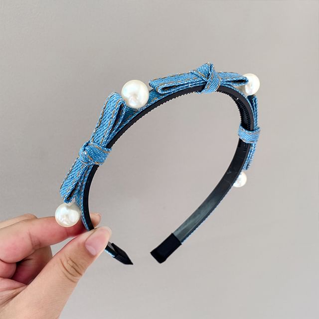 Bandeau en jean avec ruban perlé